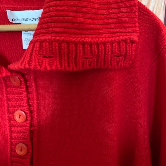 New!! Jones New York Wool Sweater - Picture 3 of 5
